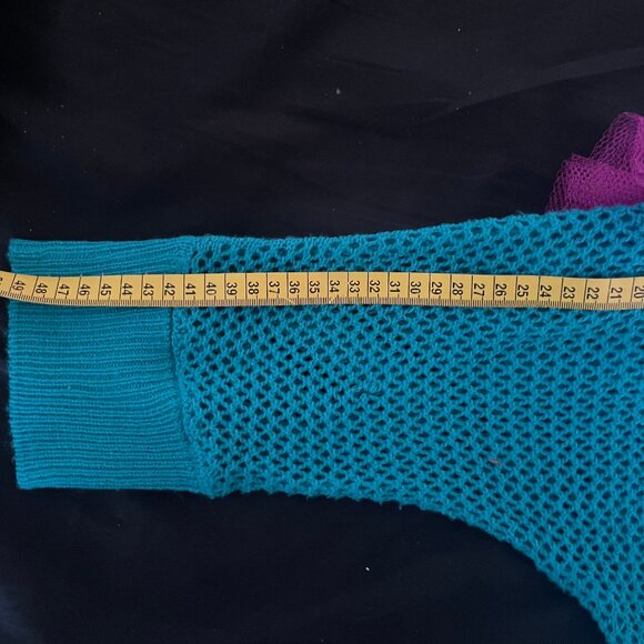 Dolman Sleeve Sweater with DIY pom-poms and tulle ruffle - Picture 6 of 9